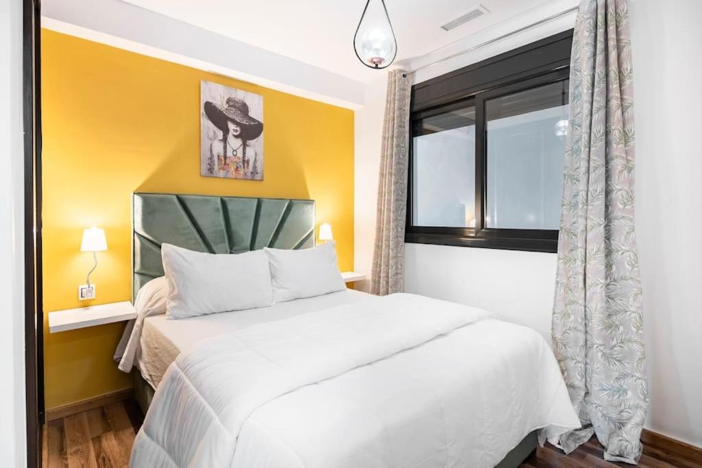 Marina & Tgv Front - 2 Bedroom & Sunny Terrace Tangier